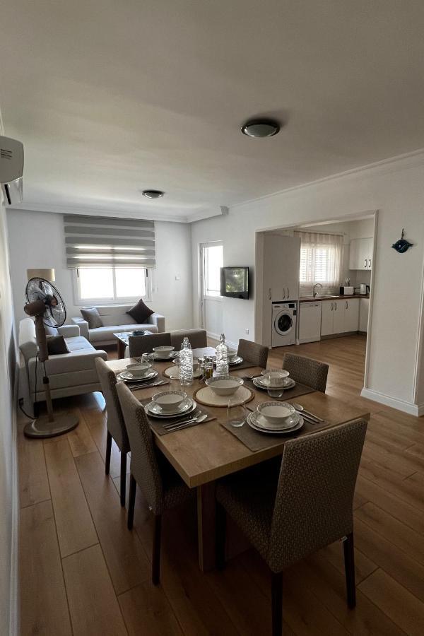 Stylish 3 Bedroom Apartment In Kyrenia  Bagian luar foto