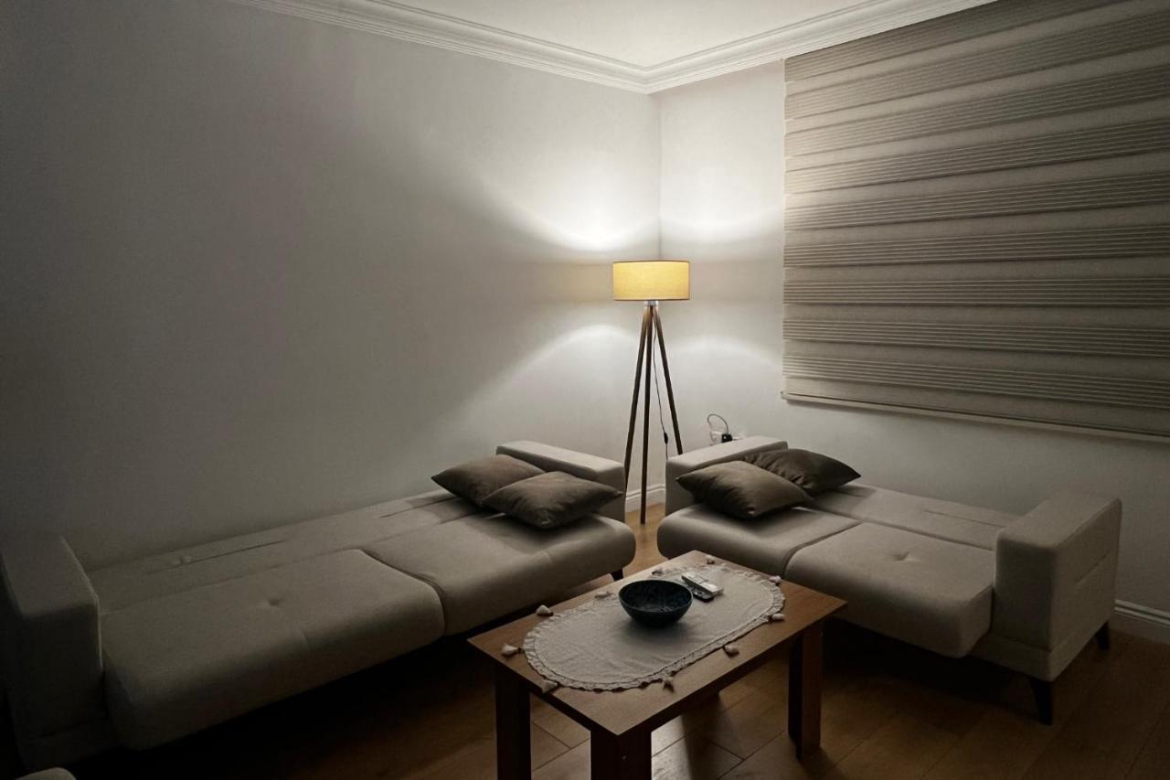 Stylish 3 Bedroom Apartment In Kyrenia  Bagian luar foto