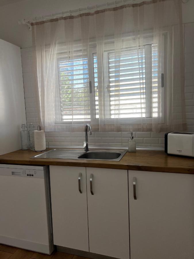 Stylish 3 Bedroom Apartment In Kyrenia  Bagian luar foto