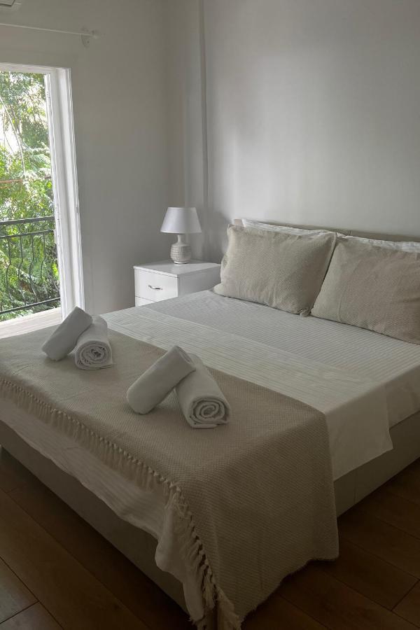 Stylish 3 Bedroom Apartment In Kyrenia  Bagian luar foto