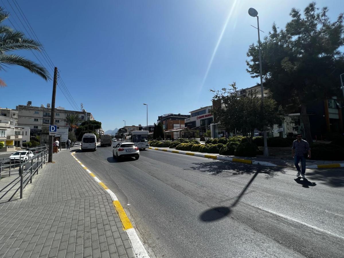 Stylish 3 Bedroom Apartment In Kyrenia  Bagian luar foto